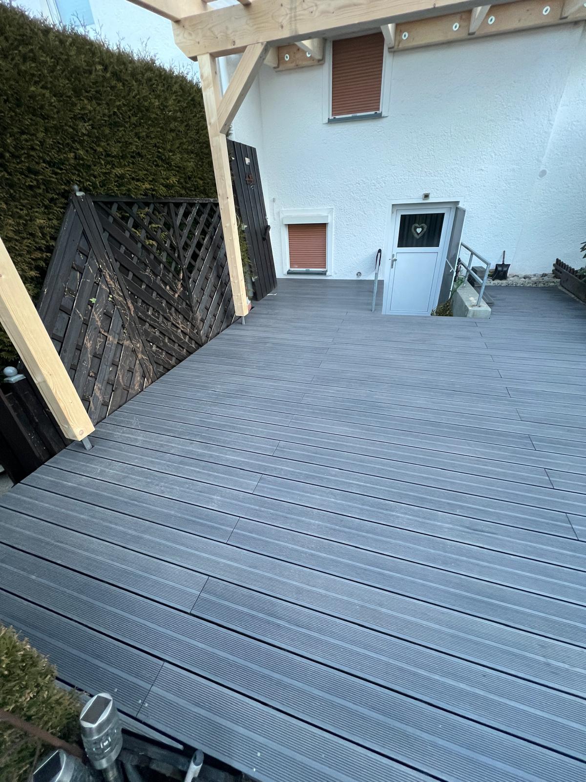Terrassenbalag WPC
