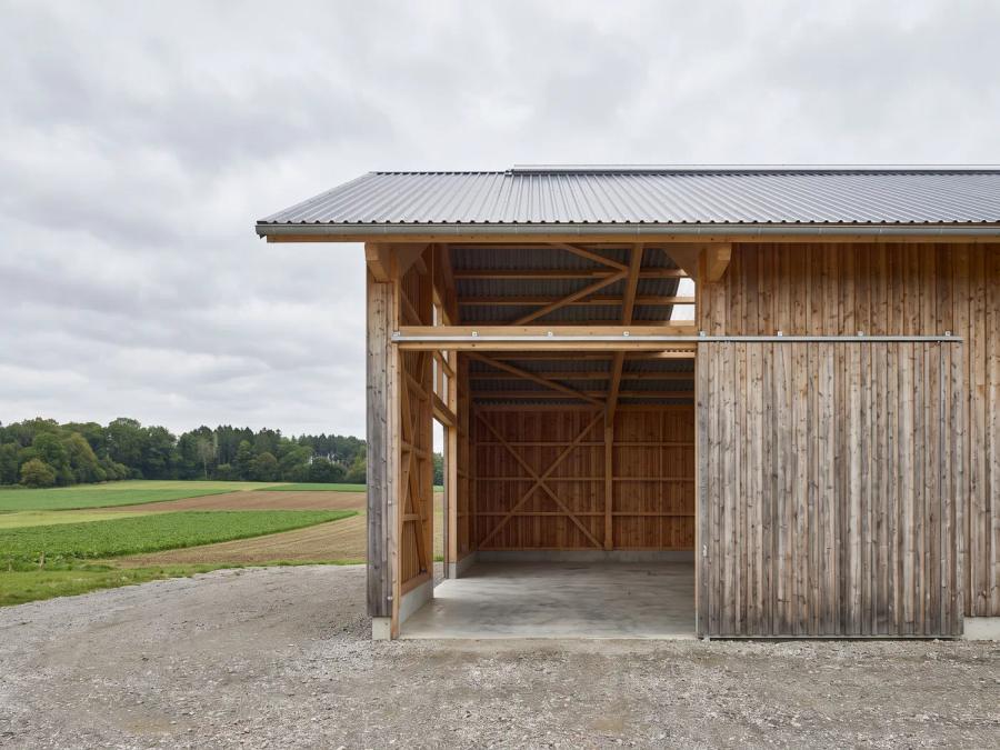 Halle in Holzbauweise
